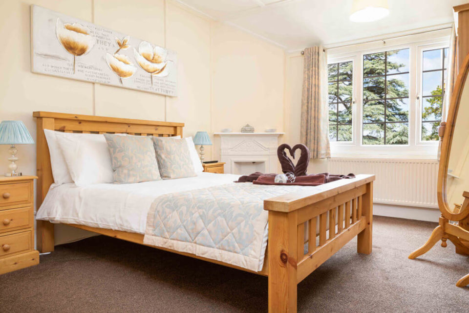 Oakcliff_Oak_Cottage (3)