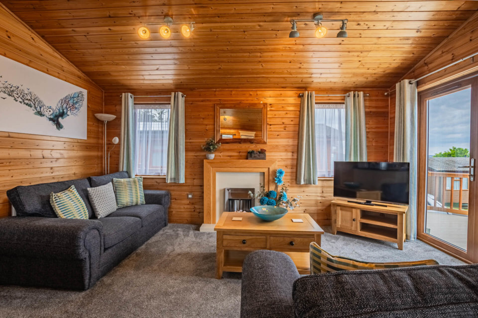 plot-20-oakcliff-pine-lodge-4